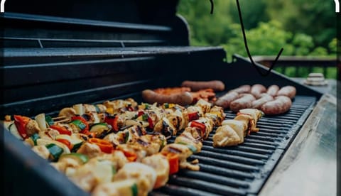 CHalet DREAM LAND Chalet in Adirondack Mountains