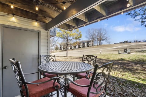 Fairway View Duo - Stay for 12 House in Branson