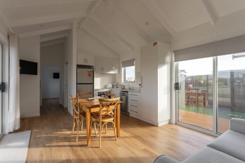 Family-Friendly Coastal Stay in Port Sorell House in Port Sorell