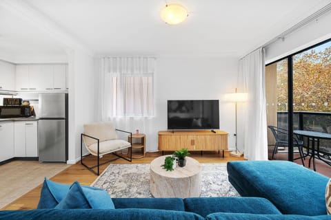 TV and multimedia, Seating area