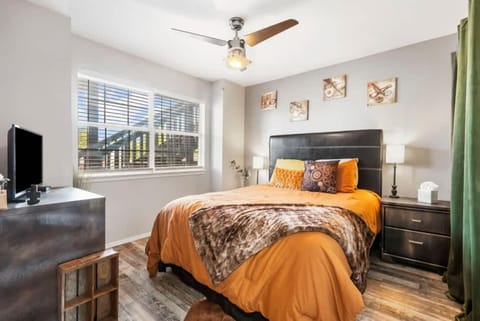 Time Traveler Suite - Private Balcony House in Indian Point