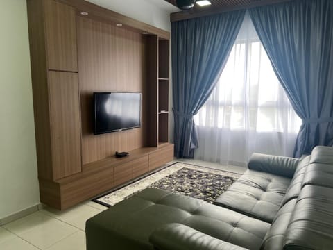 Communal lounge/ TV room, TV and multimedia, Seating area