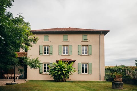 Property building, Landmark view