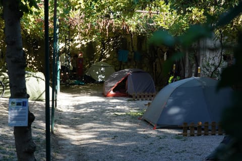 Verona City Camping - Castel San Pietro Campground/ 
RV Resort in Verona