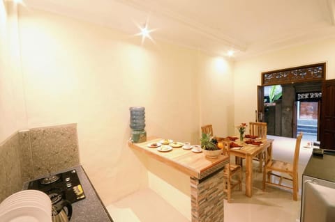 De Artha Guest House 1st floor Apartment in Ubud
