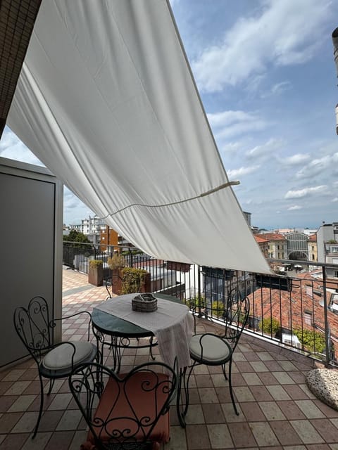 View (from property/room), Balcony/Terrace