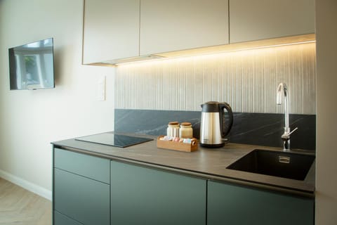 Kitchen or kitchenette, kitchen