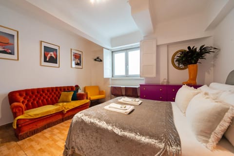 Bed, Bedroom