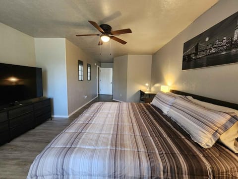 Cozy Retreat Family Pet Friendly Near Ft Sill House in Lawton