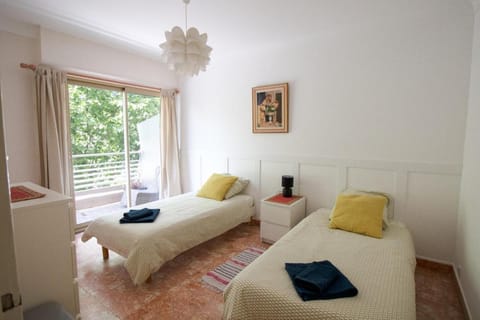 Appartement avec vue panoramique sur mer et montagne Apartment in Menton