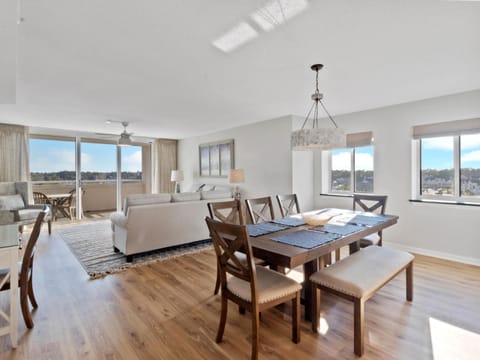 Yacht Club Villas #2-705 House in North Myrtle Beach