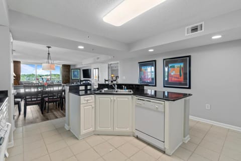 Yacht Club Villas #2-401 House in North Myrtle Beach