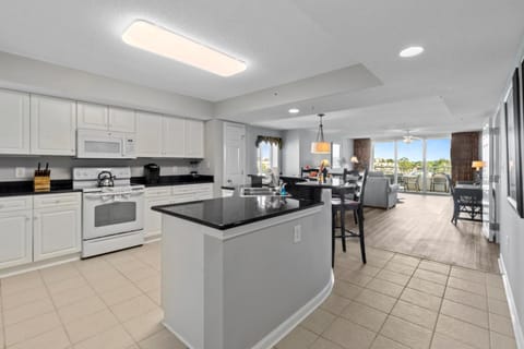 Yacht Club Villas #2-401 House in North Myrtle Beach