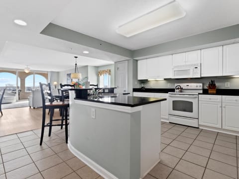 Yacht Club Villas #3-705 House in North Myrtle Beach