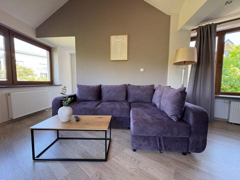 Stylish & Sunny Stay - Near Palanga Concert Hall - No 21 Apartment in Palanga