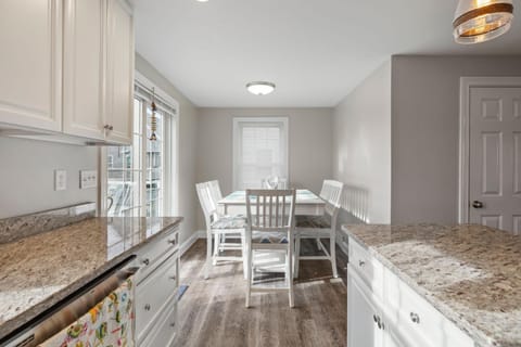 Bliss on Brissette Marsh Views Kid's Bunk Room House in Newburyport