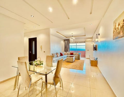 TV and multimedia, Living room, Dining area