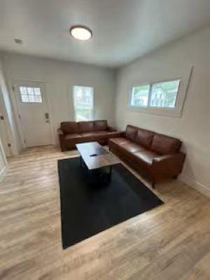 Short Walk to Niagara Falls 6 Bedrooms House in Niagara Falls