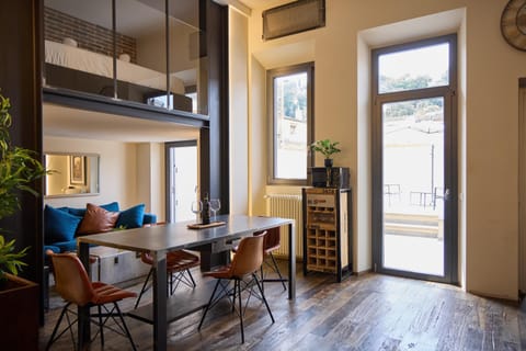 Kitchen or kitchenette, Living room, Dining area