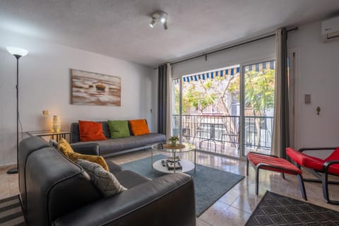 Balcony/Terrace, Living room