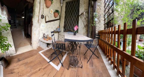 Balcony/Terrace, Dining area