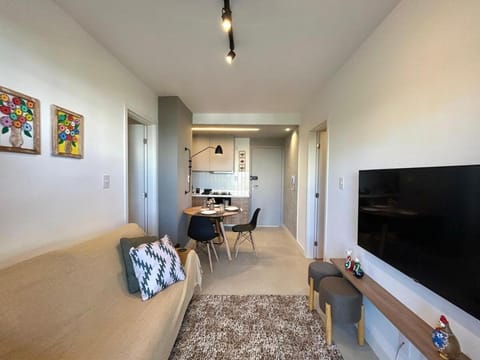 Communal lounge/ TV room, TV and multimedia, Living room, Seating area, Dining area