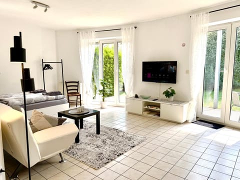 Living room, Bedroom
