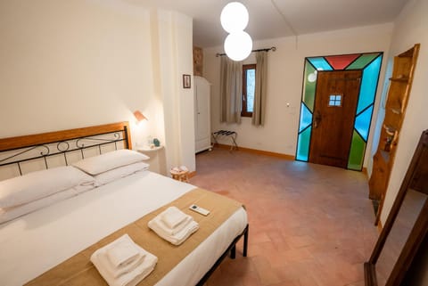 Bed, Photo of the whole room, Bedroom, towels, wardrobe