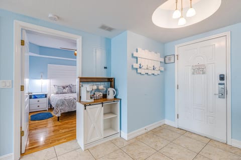 Shore Thing Apartment hotel in Treasure Island