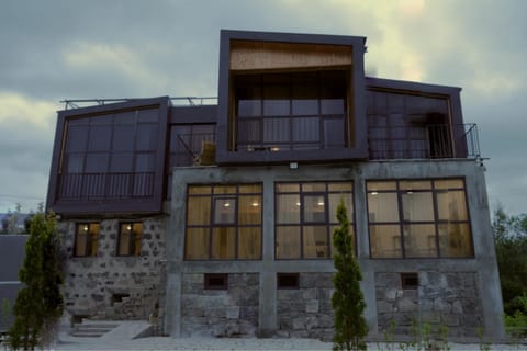 Property building, Day, Landmark view