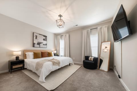 Modern 4BR Home with Game Room and Fire Pit - Near Downtown Cullman House in Cullman