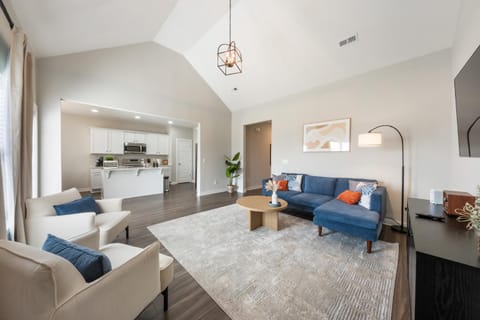 Modern 4BR Home with Game Room and Fire Pit - Near Downtown Cullman House in Cullman