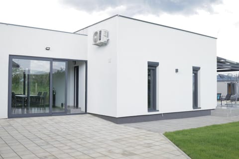 Property building, Patio, Day