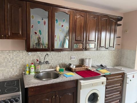 Апартамент Казанлък-център Apartment in Stara Zagora, Bulgaria