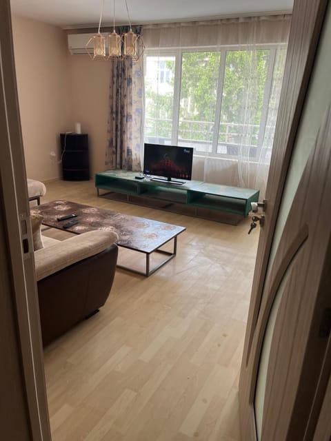 Апартамент Казанлък-център Apartment in Stara Zagora, Bulgaria