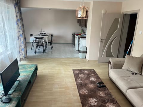 Апартамент Казанлък-център Apartment in Stara Zagora, Bulgaria