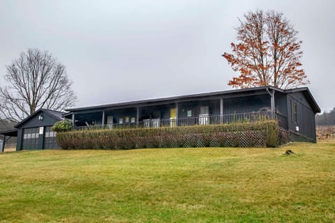 Purple Parrot House in Keuka Lake