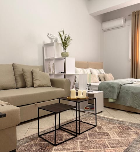 Seating area, air conditioner