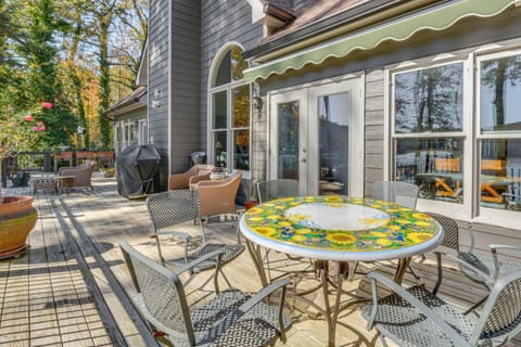 Home on Lake Lanier with Dock and Water Views House in Lake Lanier