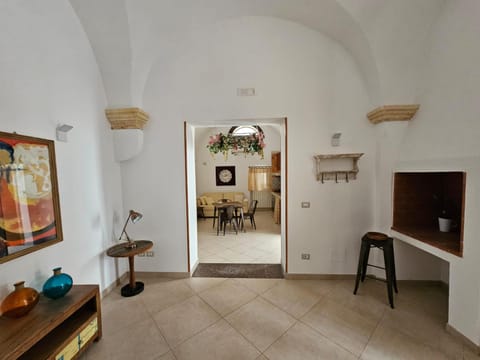 Living room, Seating area, Dining area, kitchen