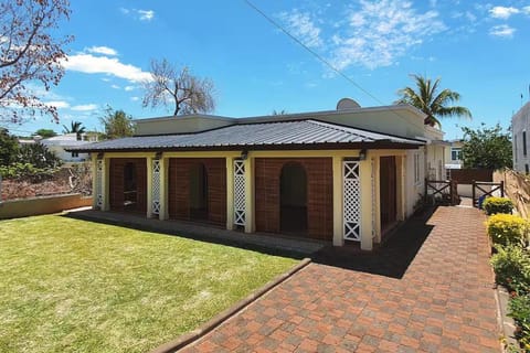 Property building, Garden, Garden view