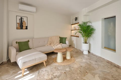 Living room, Seating area, internet, air conditioner