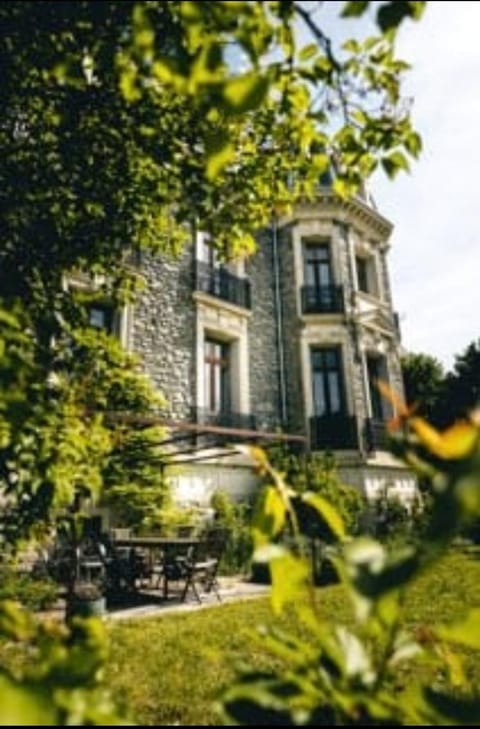 Appartement 130m2 dans villa Mexicaine Apartment in Barcelonnette