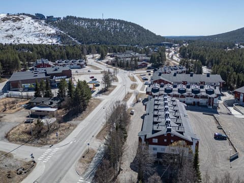 Property building, Neighbourhood, Bird's eye view, Location