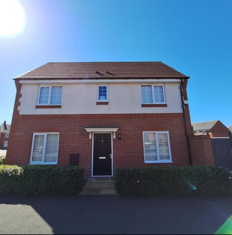 3 bed house Stratford-upon-Avon, River, Theatre and Restaurants Apartment in Stratford-upon-Avon