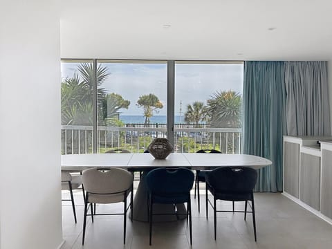 Dining area, Sea view