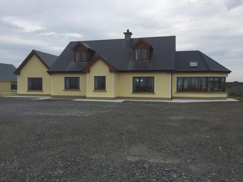 Seafield House at the beach Vacation rental in County Clare