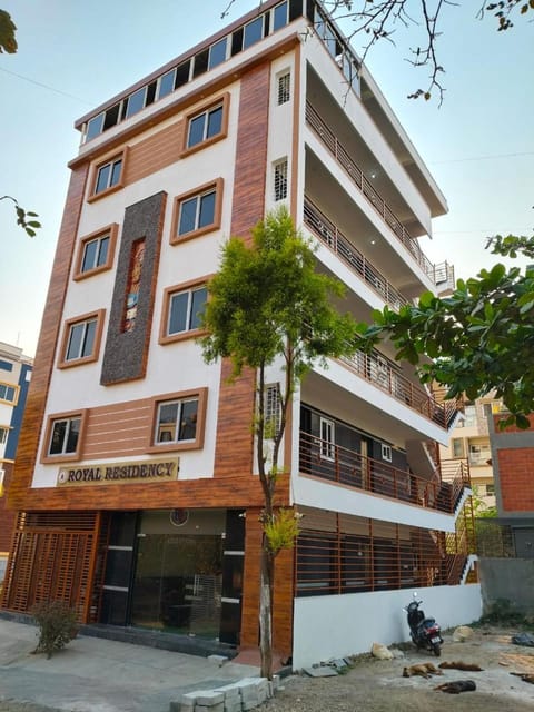 Property building, Street view