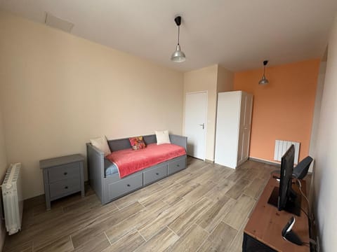 TV and multimedia, Living room, wardrobe