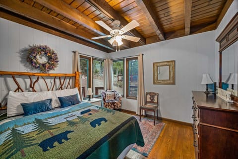 Mountain Retreat Ruby's Roost House House in Fort Payne